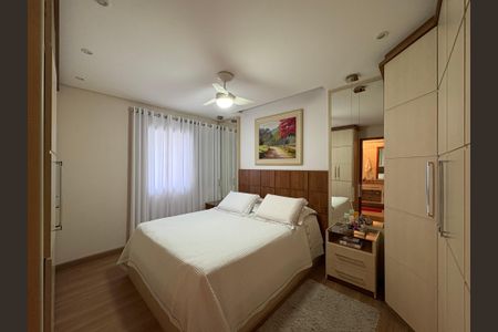 Apartamento à venda com 142m², 3 quartos e 7 vagasSuíte 1