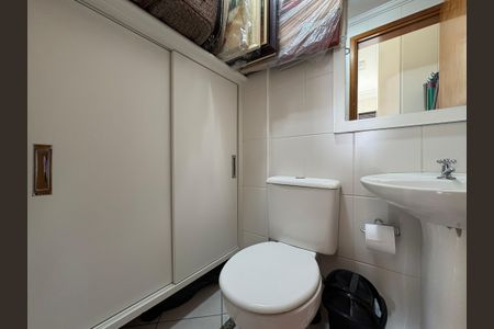 Apartamento à venda com 142m², 3 quartos e 7 vagasBanheiro de Serviço