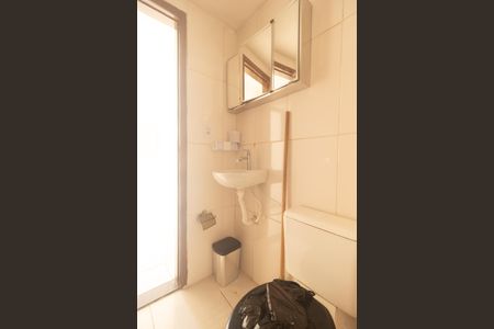 Apartamento para alugar com 54m², 2 quartos e sem vagaBanheiro