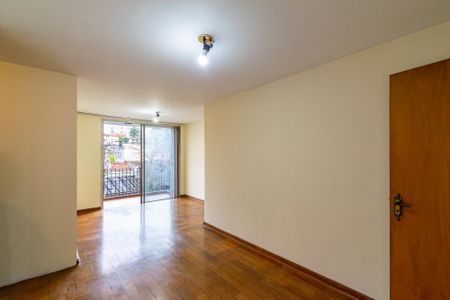 Apartamento para alugar com 64m², 2 quartos e 2 vagasSala