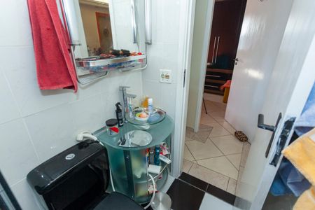 Apartamento para alugar com 63m², 2 quartos e sem vagaBanheiro