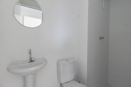 Apartamento para alugar com 32m², 2 quartos e sem vagaBanheiro