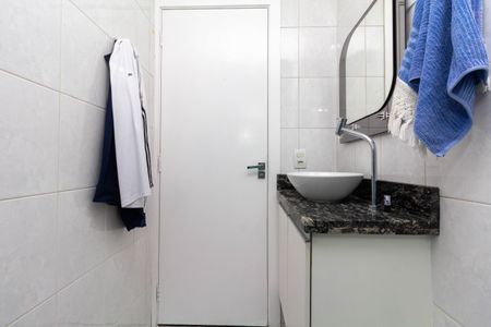 Casa para alugar com 250m², 5 quartos e 2 vagasBanheiro 1