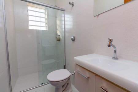 Casa para alugar com 250m², 5 quartos e 2 vagasBanheiro 3