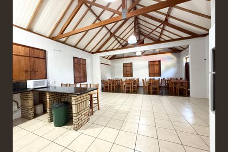 Apartamento à venda com 76m², 2 quartos e 1 vaga Apartamento à venda com 76m², 2 quartos e 1 vagaSalão de Festas