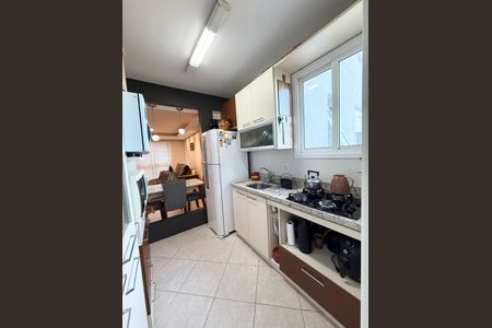 Apartamento à venda com 76m², 2 quartos e 1 vaga Apartamento à venda com 76m², 2 quartos e 1 vagaCozinha