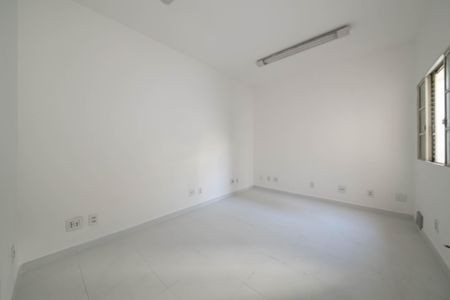 Casa à venda com 43m², 2 quartos e 2 vagasQuarto