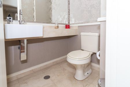 Apartamento à venda com 171m², 4 quartos e 3 vagasLavabo