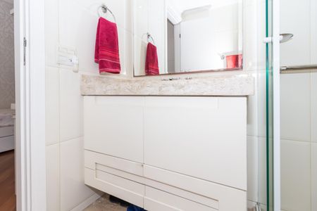 Apartamento à venda com 171m², 4 quartos e 3 vagasBanheiro da Suíte 2