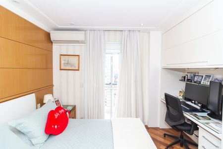 Apartamento à venda com 171m², 4 quartos e 3 vagasSuíte 1