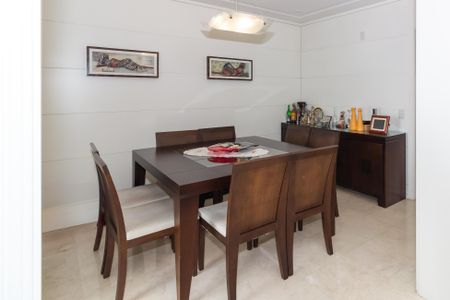 Apartamento à venda com 171m², 4 quartos e 3 vagasSala