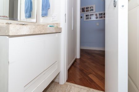 Apartamento à venda com 171m², 4 quartos e 3 vagasBanheiro da Suíte 3