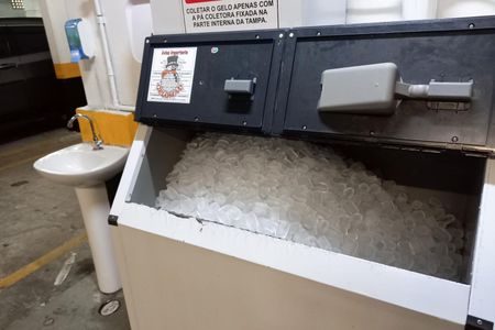 Apartamento à venda com 171m², 4 quartos e 3 vagasMáquina de Gelo