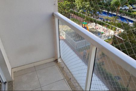 Apartamento à venda com 56m², 2 quartos e 1 vagaVaranda