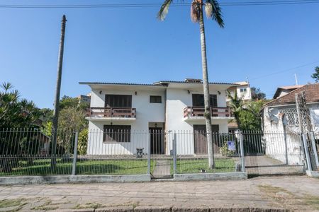 Casa à venda com 700m², 5 quartos e 2 vagasfachada da casa