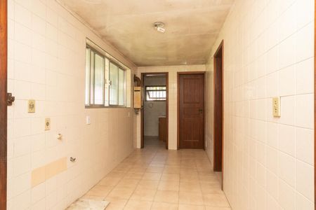 Casa à venda com 700m², 5 quartos e 2 vagasLavanderia