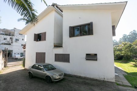 Casa à venda com 700m², 5 quartos e 2 vagasFachada da casa
