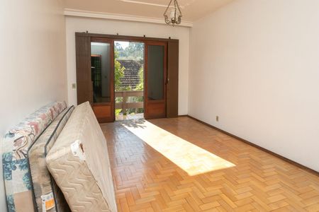 Casa à venda com 700m², 5 quartos e 2 vagasQuarto 2