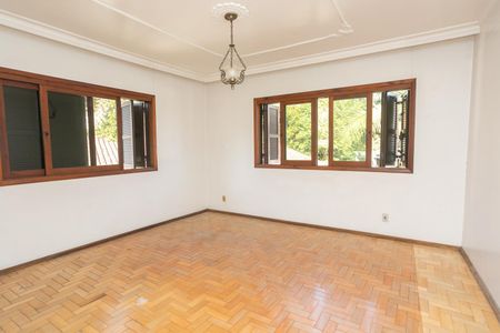 Casa à venda com 700m², 5 quartos e 2 vagasQuarto 4