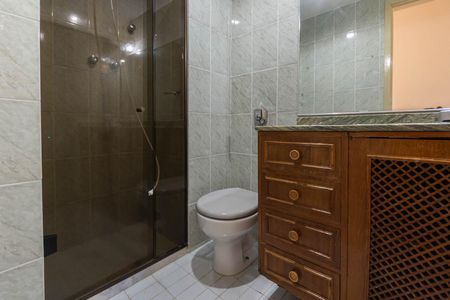 Apartamento à venda com 120m², 4 quartos e 1 vagaBanheiro