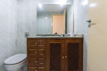 Apartamento à venda com 120m², 4 quartos e 1 vagaBanheiro