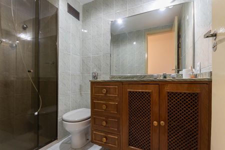 Apartamento à venda com 120m², 4 quartos e 1 vagaBanheiro