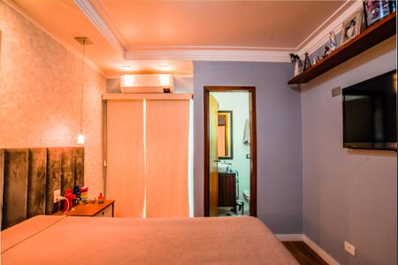 Casa de condomínio à venda com 138m², 3 quartos e 2 vagas Casa de condomínio à venda com 138m², 3 quartos e 2 vagasSuíte