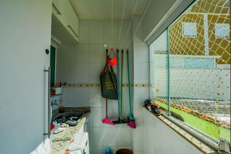 Casa de condomínio à venda com 138m², 3 quartos e 2 vagas Casa de condomínio à venda com 138m², 3 quartos e 2 vagasCozinha e Área de Serviço