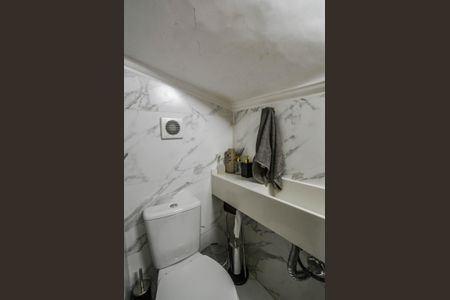 Casa de condomínio à venda com 138m², 3 quartos e 2 vagas Casa de condomínio à venda com 138m², 3 quartos e 2 vagasÁrea gourmet