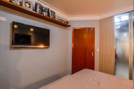 Casa de condomínio à venda com 138m², 3 quartos e 2 vagas Casa de condomínio à venda com 138m², 3 quartos e 2 vagasSuíte