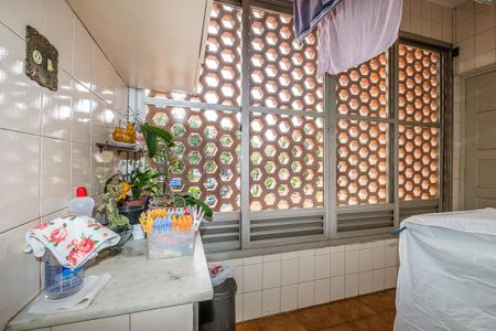 Apartamento à venda com 117m², 4 quartos e 1 vagaÁrea de Serviço