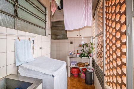 Apartamento à venda com 117m², 4 quartos e 1 vagaÁrea de Serviço