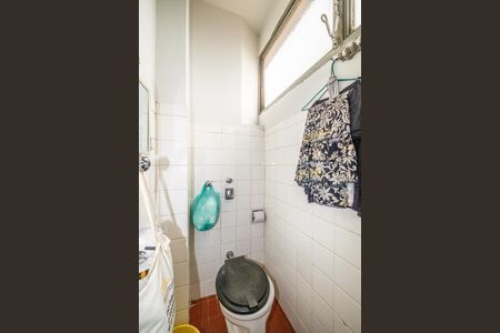 Apartamento à venda com 117m², 4 quartos e 1 vagaBanheiro de Serviço