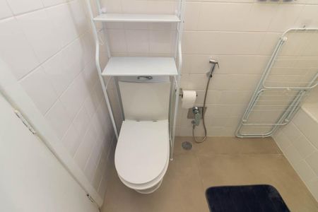 Apartamento à venda com 42m², 1 quarto e sem vaga Apartamento à venda com 42m², 1 quarto e sem vagaBanheiro Social