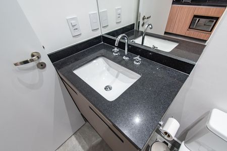 Studio para alugar com 31m², 1 quarto e sem vaga Studio para alugar com 31m², 1 quarto e sem vagaBanheiro