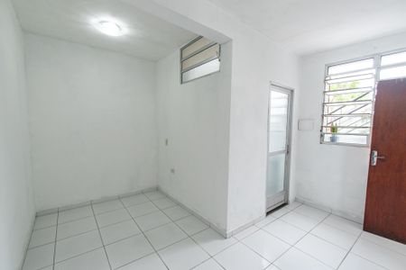 Casa para alugar com 40m², 1 quarto e sem vagaQuarto