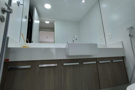 Apartamento à venda com 112m², 3 quartos e 2 vagasBanheiro da Suíte 1