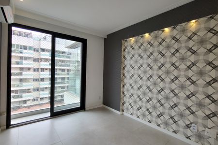 Apartamento à venda com 112m², 3 quartos e 2 vagasSuíte 1