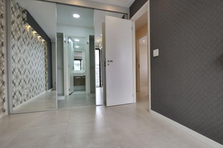 Apartamento à venda com 112m², 3 quartos e 2 vagasSuíte 1