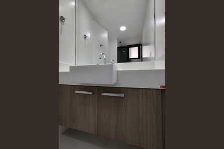 Apartamento à venda com 112m², 3 quartos e 2 vagasBanheiro da Suíte 2