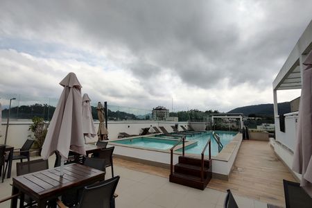 Apartamento à venda com 112m², 3 quartos e 2 vagasÁrea comum - Piscina