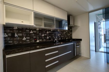 Apartamento à venda com 112m², 3 quartos e 2 vagasCozinha 