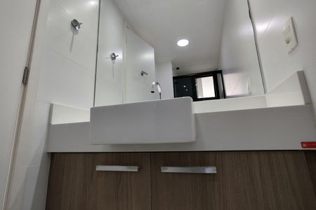 Apartamento à venda com 112m², 3 quartos e 2 vagasBanheiro da Suíte 2