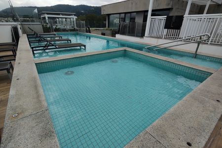 Apartamento à venda com 112m², 3 quartos e 2 vagasÁrea comum - Piscina