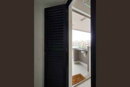 Apartamento à venda com 112m², 3 quartos e 2 vagasBanheiro de Serviço