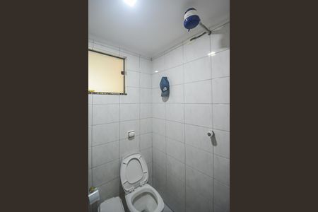 Casa à venda com 235m², 3 quartos e 5 vagasBanheiro de serviço