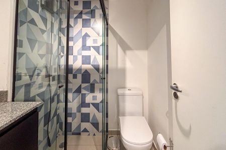 Studio para alugar com 25m², 1 quarto e sem vaga Studio para alugar com 25m², 1 quarto e sem vagaBanheiro