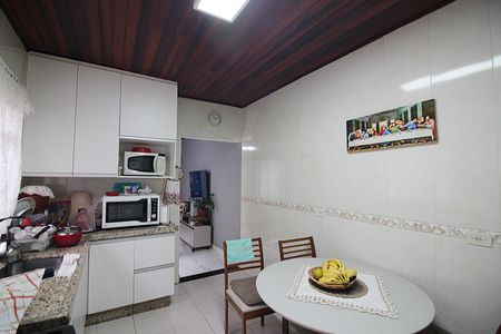 Casa à venda com 125m², 2 quartos e 1 vagaCozinha