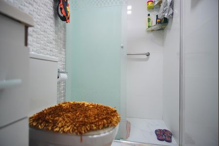 Apartamento à venda com 60m², 2 quartos e 2 vagasBanheiro Social