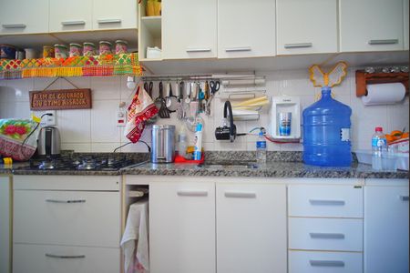 Apartamento à venda com 60m², 2 quartos e 2 vagasCozinha